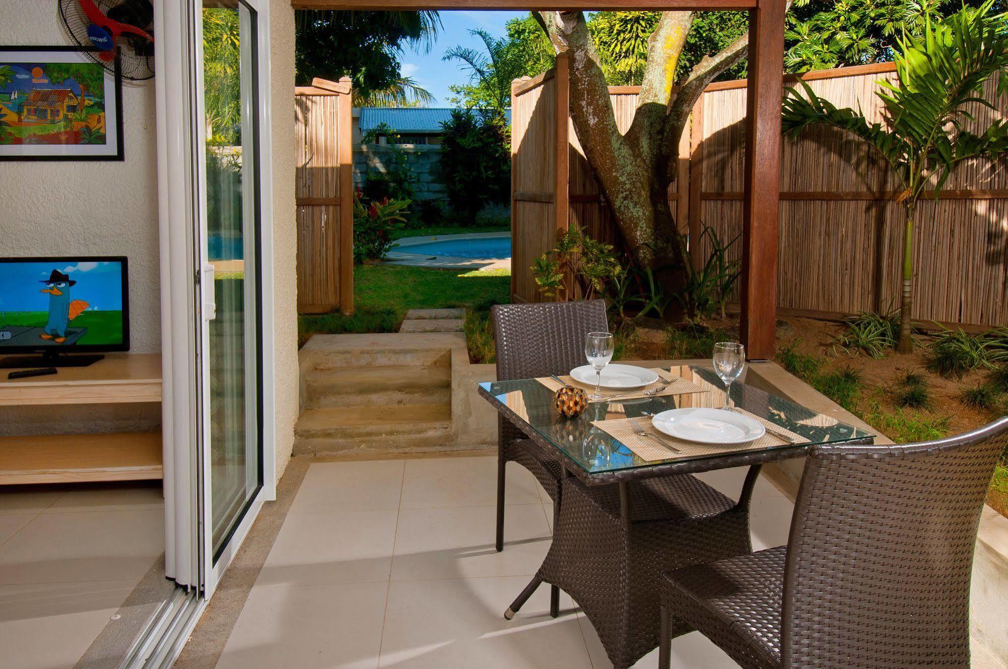 Gardens Retreat Villa Pereybere Beach Exteriör bild